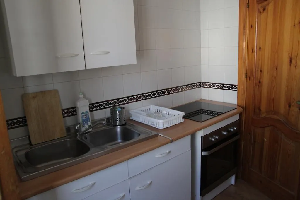 Easy Nerja Hostel 0*,